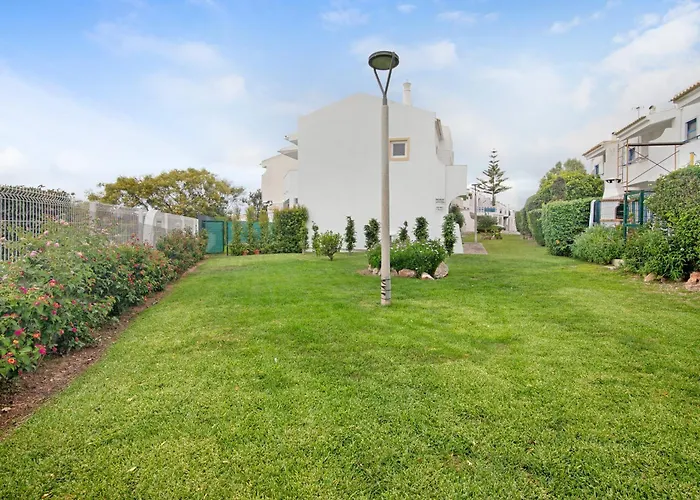 Oura Southvilla Algarve * Albufeira